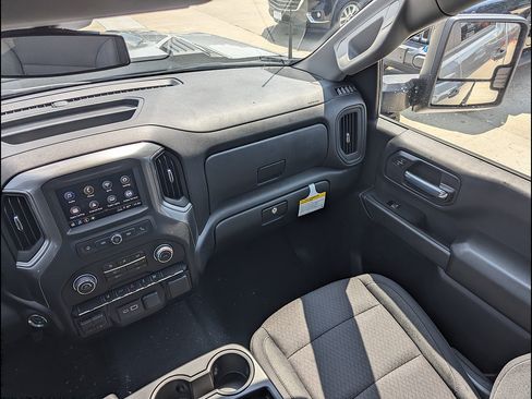 New 2026 Chevrolet Silverado 2500 Custom w/ Custom Convenience Package AWD/4WD image 20