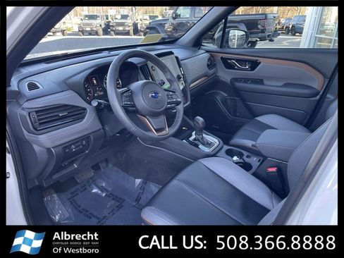 Used 2025 Subaru Forester Sport AWD/4WD image 9