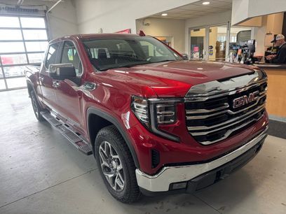 New 2026 GMC Sierra 1500 SLT w/ SLT Premium Plus Package