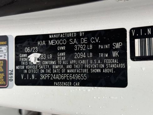 Used 2023 Kia Forte LXS w/ LXS Technology Package FWD image 28