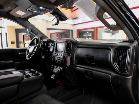 Used 2022 Chevrolet Silverado 2500 Custom w/ Gooseneck/5TH Wheel Package AWD/4WD image 13