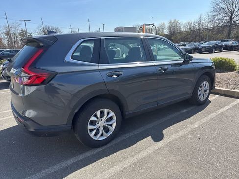 Used 2023 Honda CR-V LX image 19