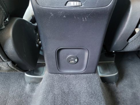 Used 2022 Ford Escape SE w/ Convenience Package FWD image 15