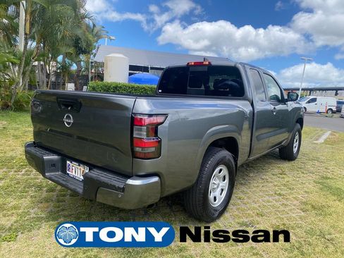 Used 2025 Nissan Frontier S w/ S Utility Package RWD image 7