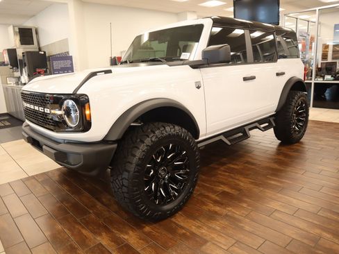 New 2025 Ford Bronco Big Bend image 13