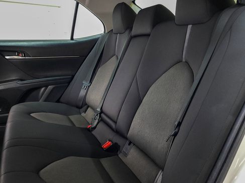 Used 2021 Toyota Camry LE image 42