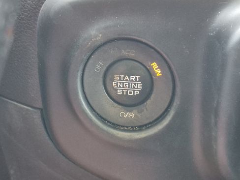 Used 2021 Jeep Gladiator Mojave AWD/4WD image 23
