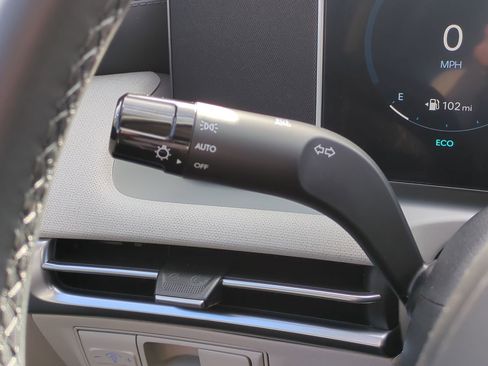 Certified 2025 Hyundai Tucson SEL image 28