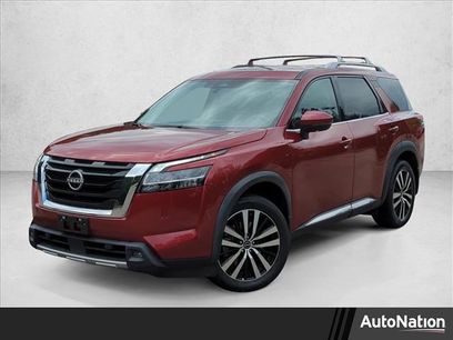 Used 2023 Nissan Pathfinder Platinum