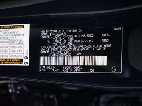 Used 2026 Lexus GX 550 w/ Cold Area Package AWD/4WD image 32