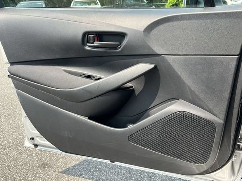 Used 2026 Toyota Corolla LE FWD image 31