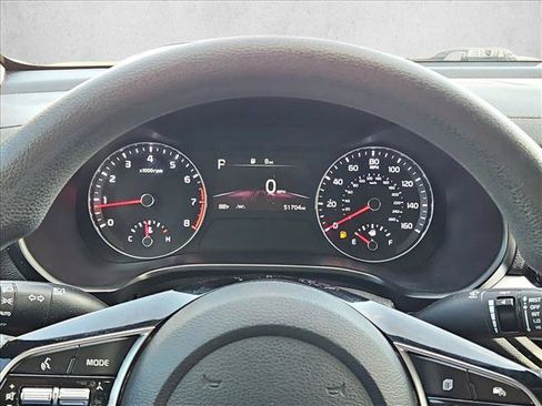 Used 2022 Kia Forte LXS w/ LXS Technology Package FWD image 5