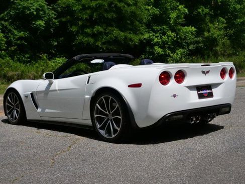 Used 2013 Chevrolet Corvette 427 w/ 1SC Preferred Equipment Group RWD image 27