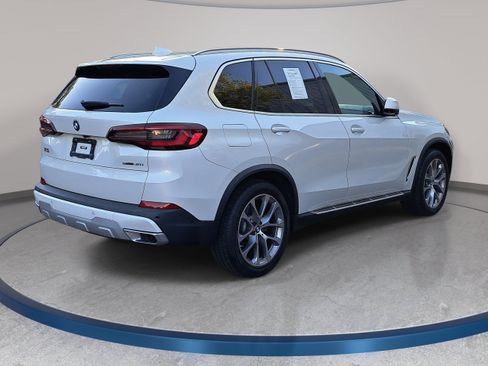 Used 2023 BMW X5 sDrive40i w/ Premium Package RWD image 5