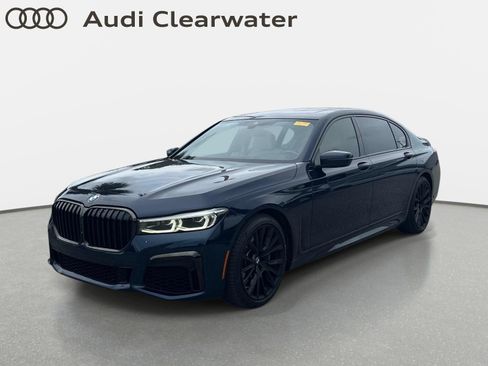 Used 2022 BMW 750Li xDrive AWD/4WD image 1