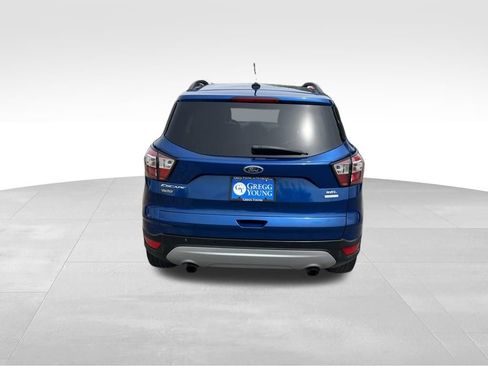 Used 2018 Ford Escape SEL w/ Ford Safe & Smart Package FWD image 4