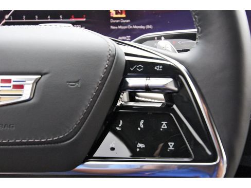 Certified 2026 Cadillac Escalade Platinum Sport w/ LPO, ONYX Package AWD/4WD image 17
