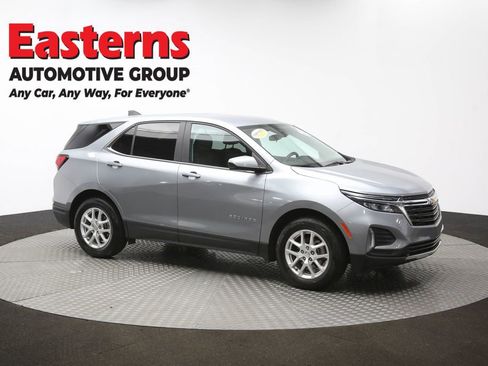 Used 2024 Chevrolet Equinox LT image 47