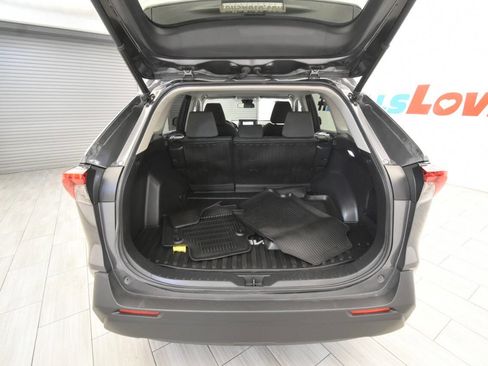 Used 2022 Toyota RAV4 XLE w/ Convenience Package AWD/4WD image 43
