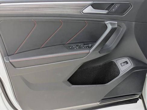 Used 2024 Volkswagen Tiguan Wolfsburg Edition AWD/4WD image 10