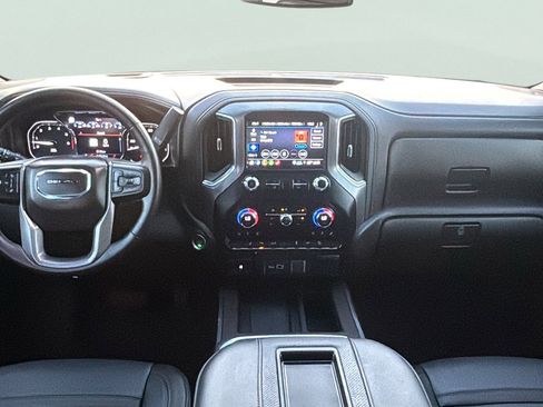 Used 2022 GMC Sierra 2500 Denali image 14