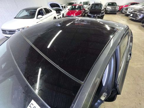 Used 2024 Volkswagen Jetta SE w/ Panoramic Sunroof Package FWD image 15