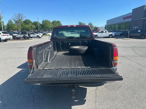 Used 2002 Chevrolet Silverado 1500 2WD Regular Cab image 11