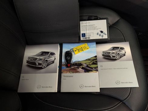 Used 2014 Mercedes-Benz GL 450 4MATIC image 33