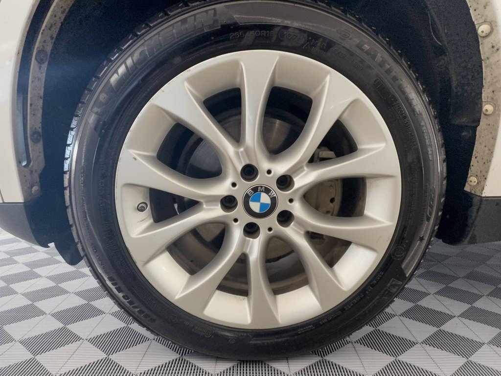 Used 2015 BMW X5 xDrive35i AWD/4WD image 11