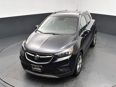 Used 2021 Buick Encore Preferred FWD image 42