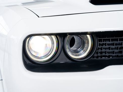 Used 2019 Dodge Challenger SRT Hellcat w/ Widebody Package RWD image 8