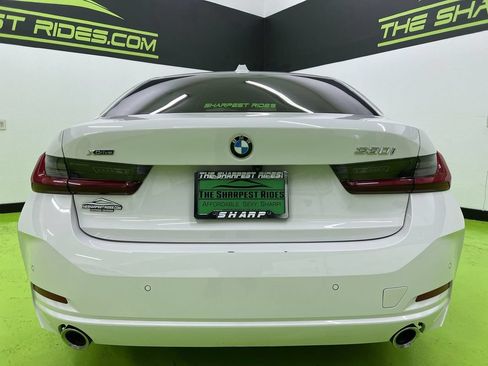 Used 2025 BMW 330i xDrive Sedan AWD/4WD image 8