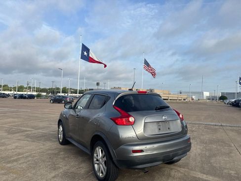 Used 2011 Nissan Juke SL FWD image 15