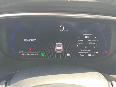 Used 2024 Acura MDX SH-AWD w/ Technology Package image 29