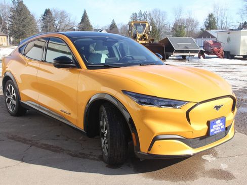 Certified 2022 Ford Mustang Mach-E Premium image 8