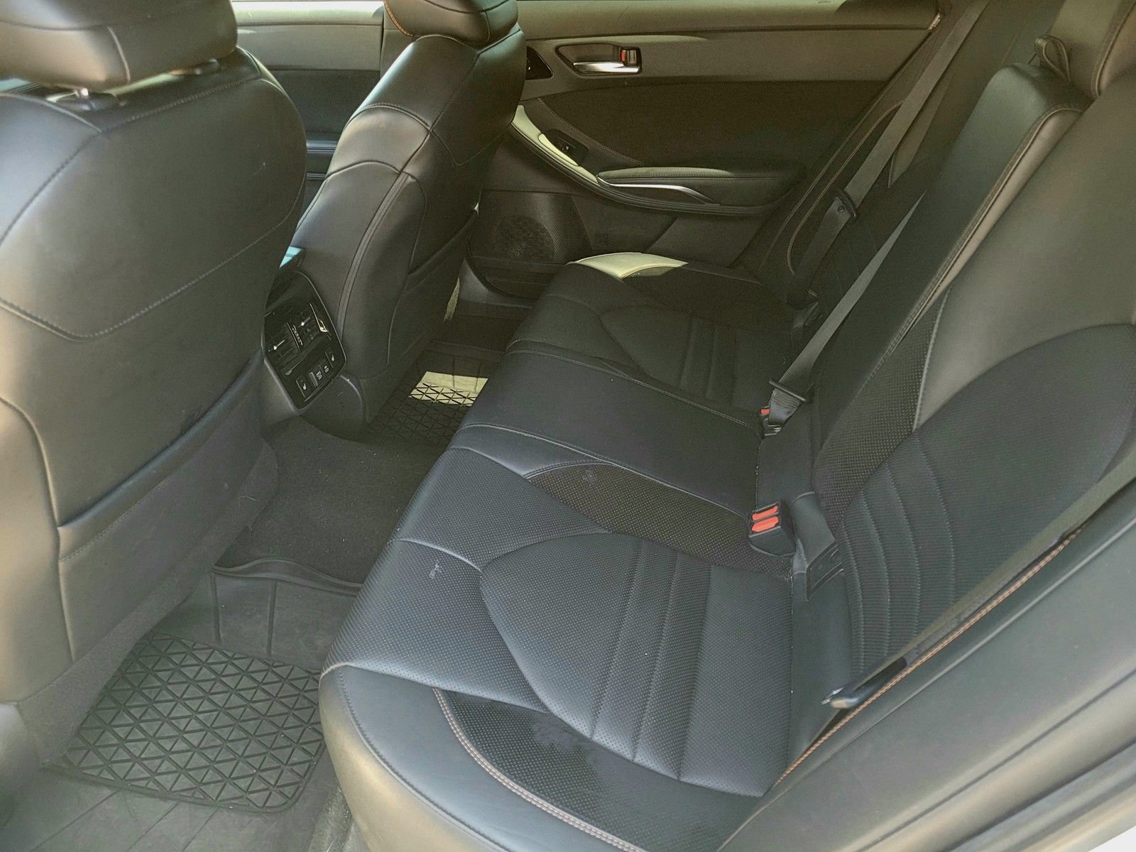 Used 2021 Toyota Avalon Touring w/ Advanced Safety Package FWD image 10