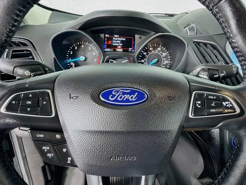 Used 2018 Ford Escape Titanium w/ Ford Safe & Smart Package AWD/4WD image 15