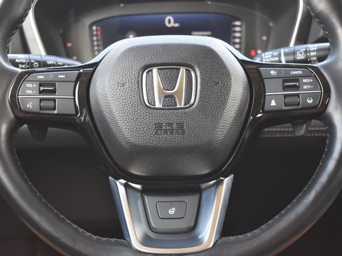 Used 2023 Honda Pilot Elite image 6