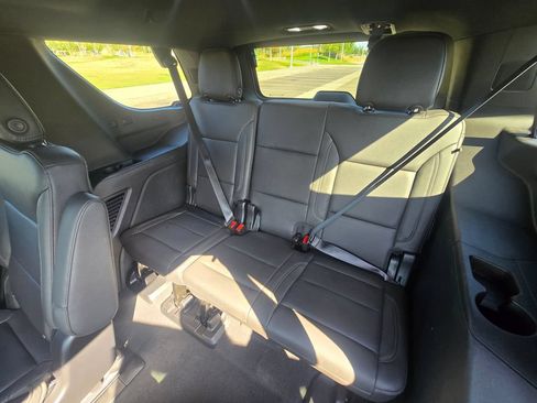 Used 2022 Chevrolet Tahoe LT AWD/4WD image 14