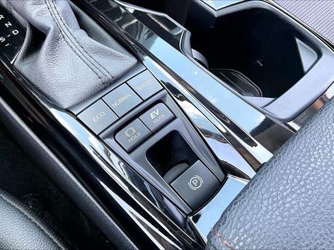 Certified 2026 Toyota Camry XLE FWD image 32