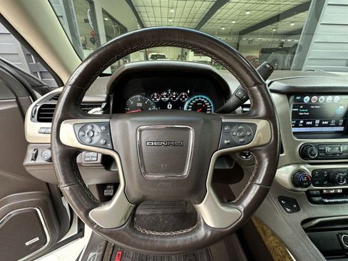 Used 2017 GMC Yukon Denali w/ Open Road Package image 20