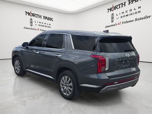 Used 2025 Hyundai Palisade SEL AWD/4WD image 3