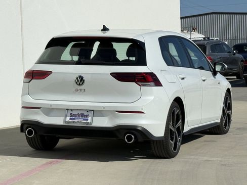 New 2026 Volkswagen GTI SE image 4