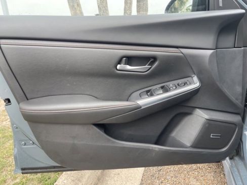 New 2025 Nissan Sentra SR w/ SR Premium Package image 12