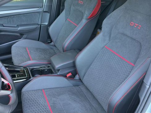 New 2026 Volkswagen GTI SE FWD image 26