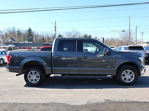 Used 2016 Ford F150 Lariat image 8