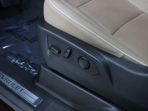 Used 2023 Chevrolet Tahoe Premier image 35