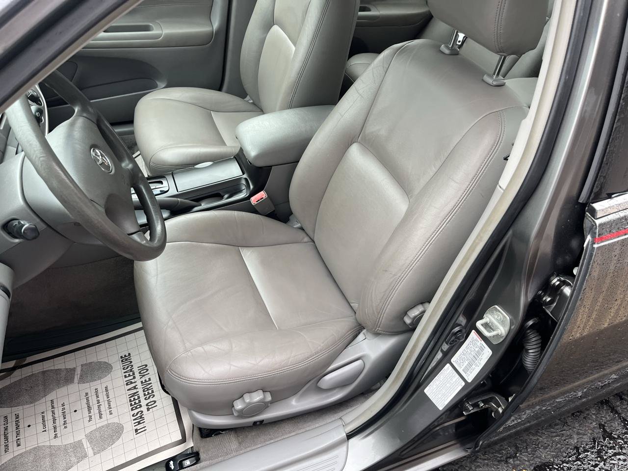 Used 2003 Toyota Camry XLE FWD image 15