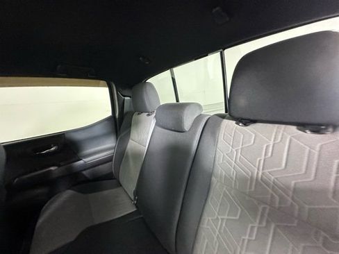 Used 2020 Toyota Tacoma TRD Sport image 15