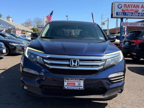 Used 2017 Honda Pilot EX-L image 2